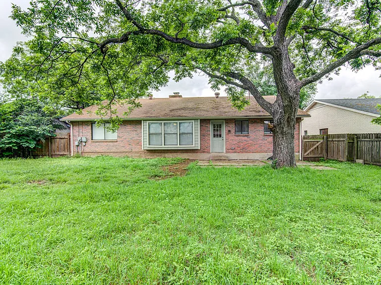 12111 Missel Thrush Ct — Photo 24