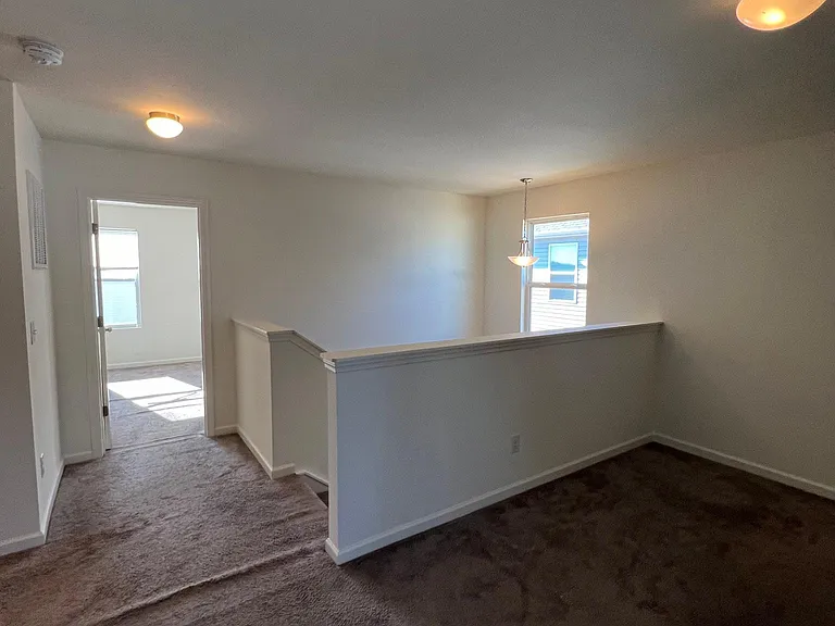 603 Falls Ln — Photo 11