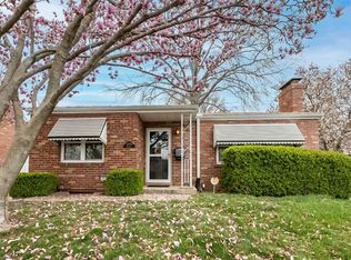 6411 Raywood Ave, Saint Louis, MO 63123