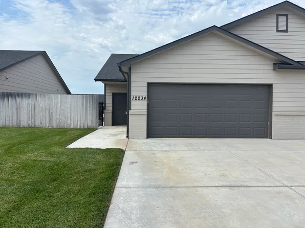 12034 W Shadow Lakes St, Wichita, KS 67205