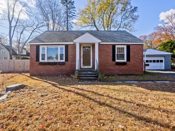 311 Montgomery St, Chicopee, MA 01020