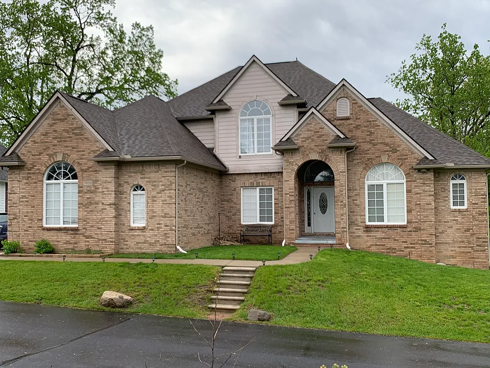 3950 Mitra Ct