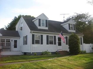 255 High St, Taunton, MA 02780