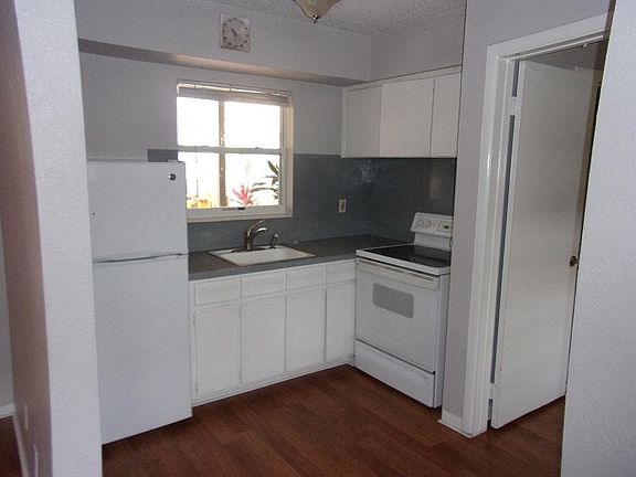 5th image of 1801 5th St N APT 7