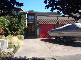 3914 42nd Ave S, Seattle, WA 98118