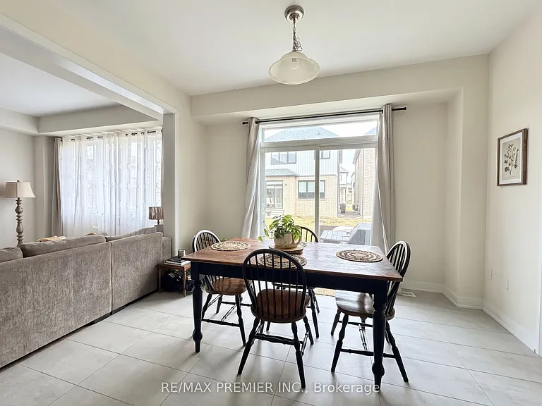 28 Downriver Dr — Photo 42