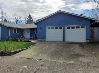 6353 D St, Springfield, OR 97478