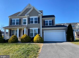 335 Amelia Dr, Hedgesville, WV 25427