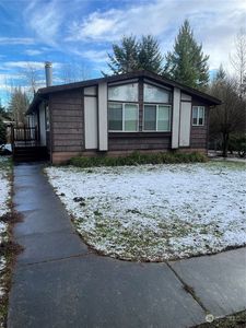 725 Tipsoo Loop S, Rainier, WA, 98576