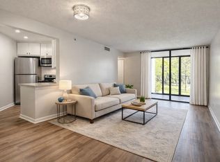 211 Lake Pointe Dr APT 110, Fort Lauderdale, FL 33309