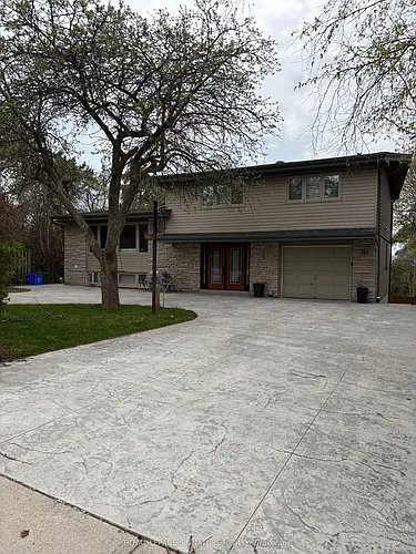 134 Elizabeth Cres N #BASEMENT Photo 1