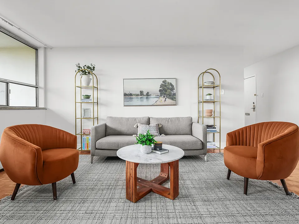 41 Warrender Ave #2 BD