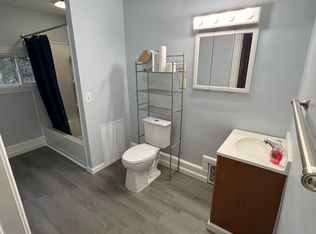 9 Peacock St #3, Auburn, NY 13021
