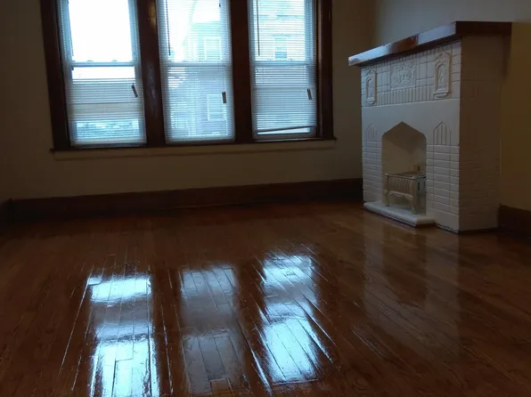 1308 N Pine Ave #1, Chicago, IL 60651