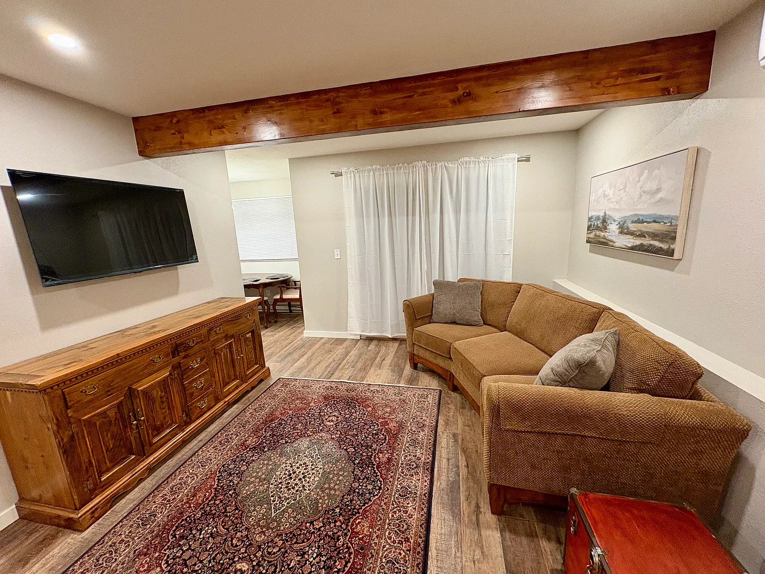2312 Hillview Ct — Photo 3