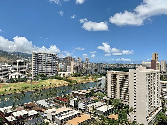 3rd image of 1925 Kalakaua Ave APT 2306