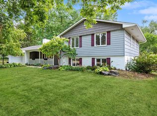 6908 Antrim Rd, Edina, MN 55439