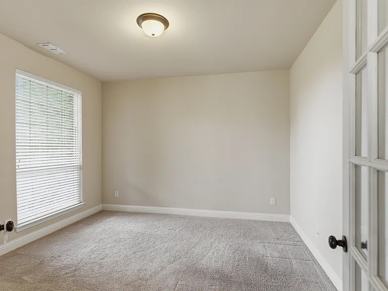 6205 Prairie Hill Ln — Photo 17