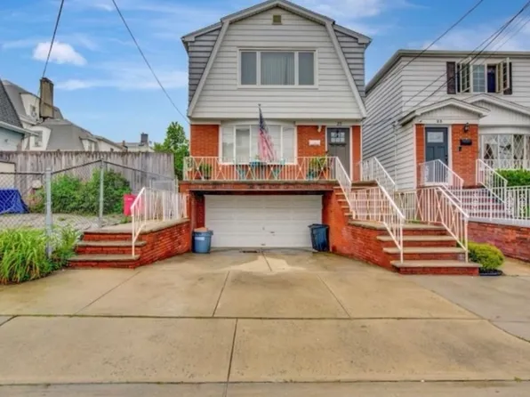 25 Linden St, Bayonne, NJ 07002