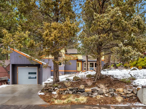 1948 SW Forest Ridge Ave, Bend, OR 97702