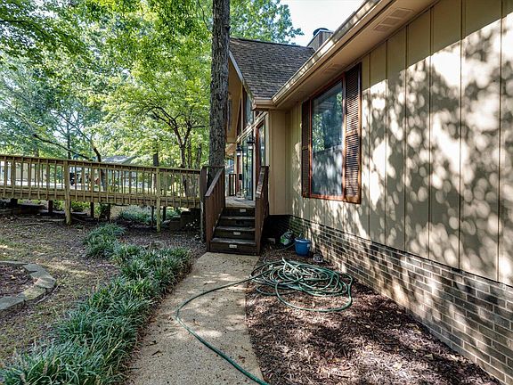 2nd image of 6822 Hampton Wood Cir