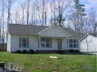 2520 Eight Oaks Ct, High Point, NC 27263