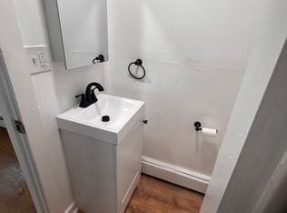 110 Perkins St APT 2, Somerville, MA 02145