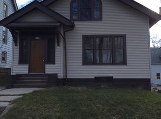1625 E Pryor Ave, Milwaukee, WI 53207
