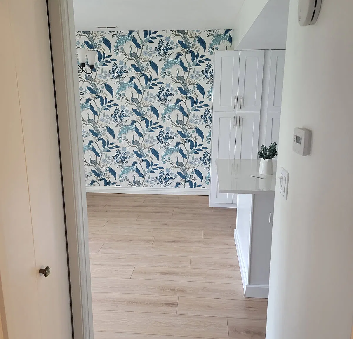 3 bed, 2.5 bath, 1892 sqft, $2,200 — Photo 4