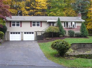 79 Cold Spring Cir, Shelton, CT 06484