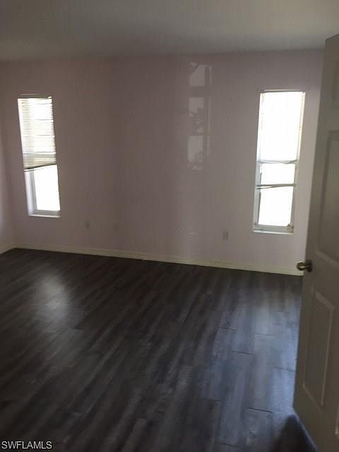 2nd image of 2925 35th Ave NE