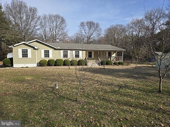 3rd image of 23116 Gilpin Point Rd