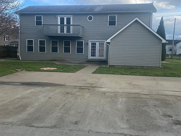 4th image of 40 Westfall Ave