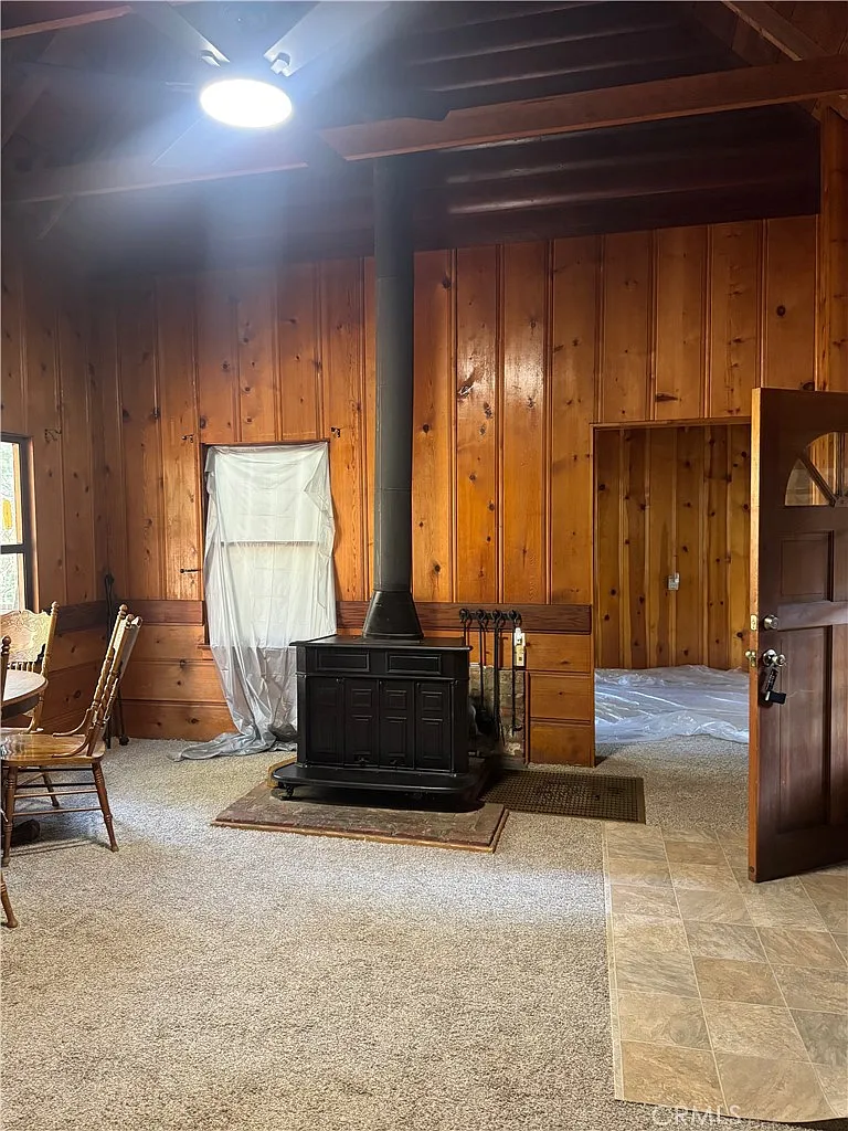 2 bed, 822 sqft, $1,350 — Photo 2