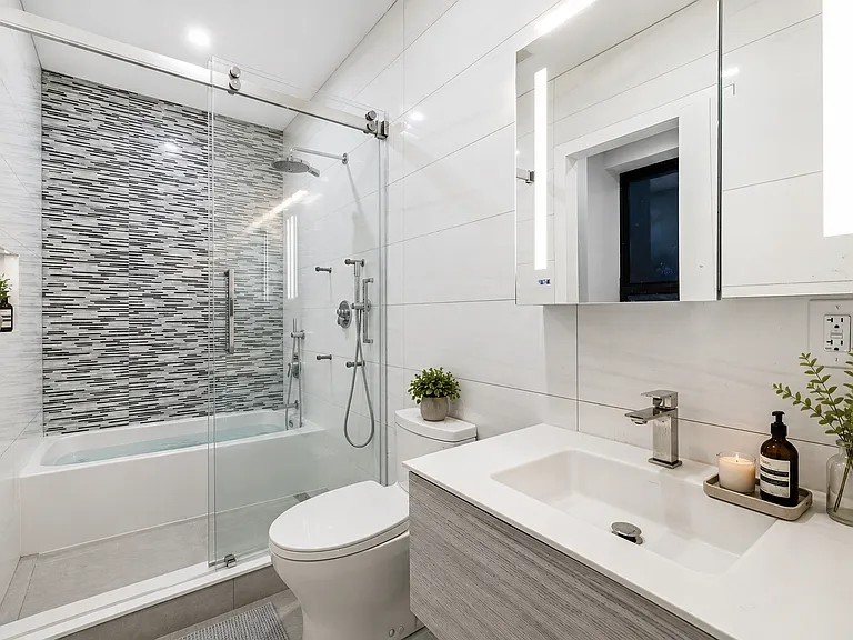 356 Lafayette Ave #1E — Photo 8