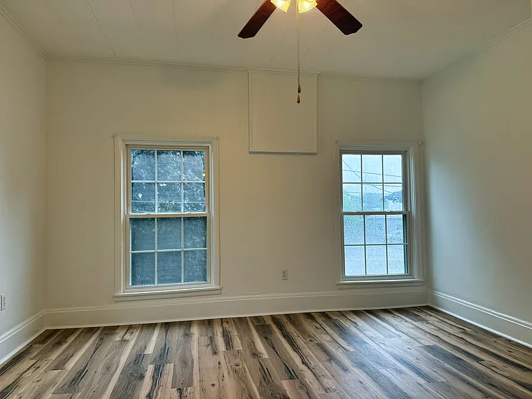 43 Hudson St #2 — Photo 12