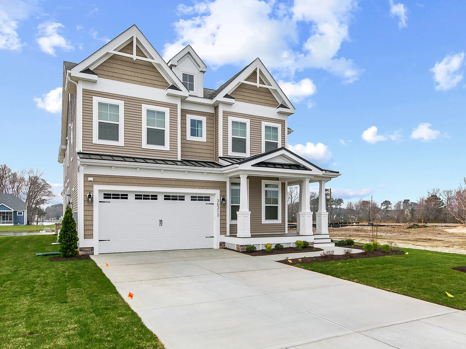 5 bed, 3.5 bath, $3,950 — Photo 2