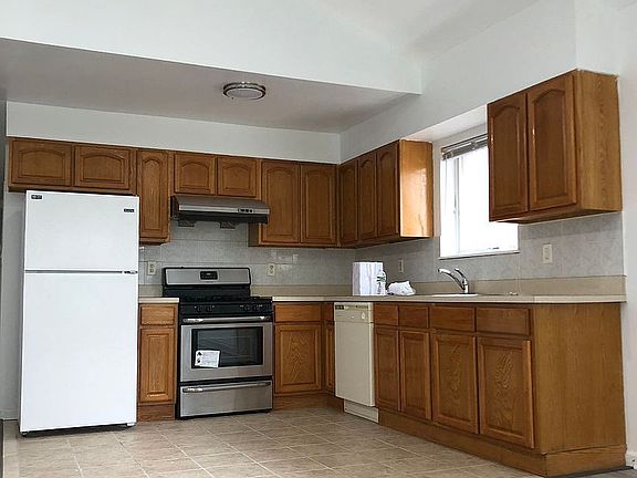 2nd image of 85-31 118th St #3