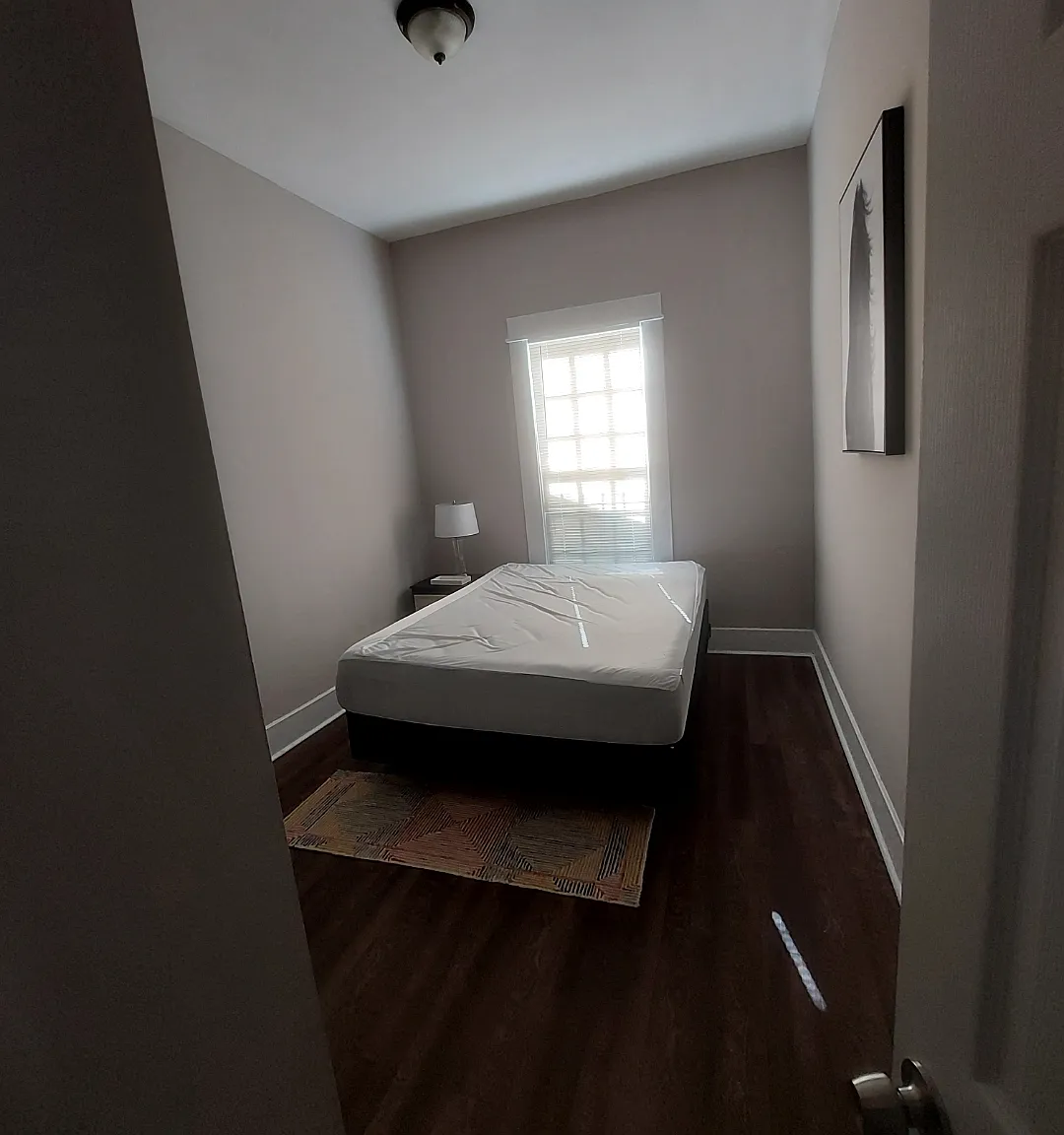 2 bed, 750 sqft, $1,650 — Photo 3