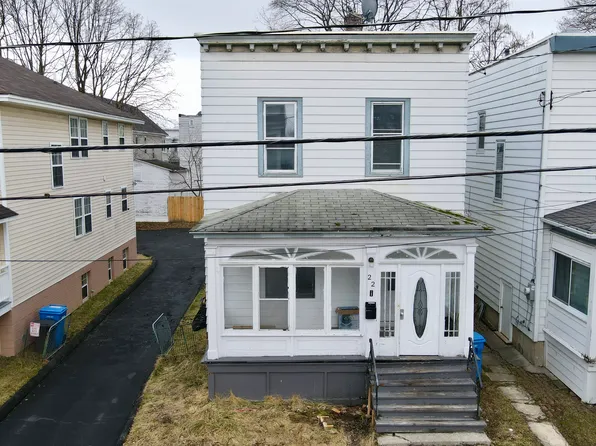 22 Hurlbut St, Albany, NY 12209