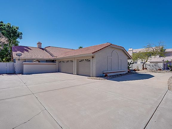 2nd image of 6071 W Lone Cactus Dr