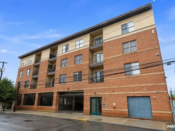 15-19 Tichenor, Newark, NJ 07114