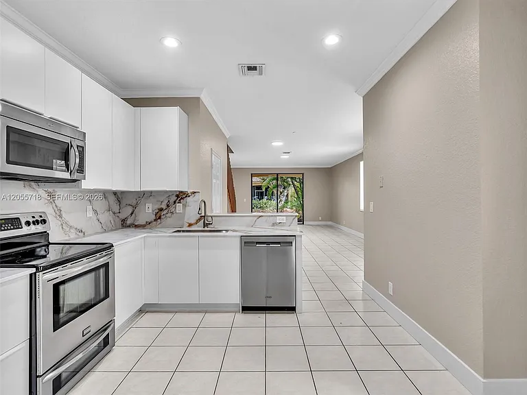 4283 Vineyard Cir #4283 — Photo 6