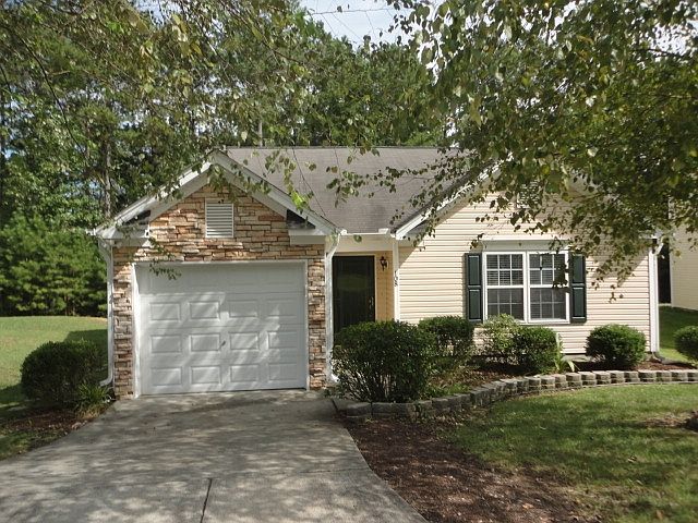 1st image of 108 Pebblestone Dr