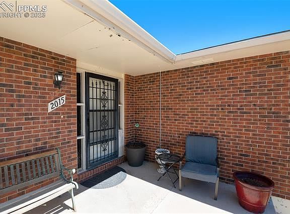 5th image of 2015 Pima Dr
