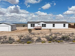 45 10th Ave NE, Rio Rancho, NM 87144