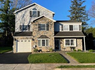 114 Woodbine Way, Plymouth Meeting, PA 19462