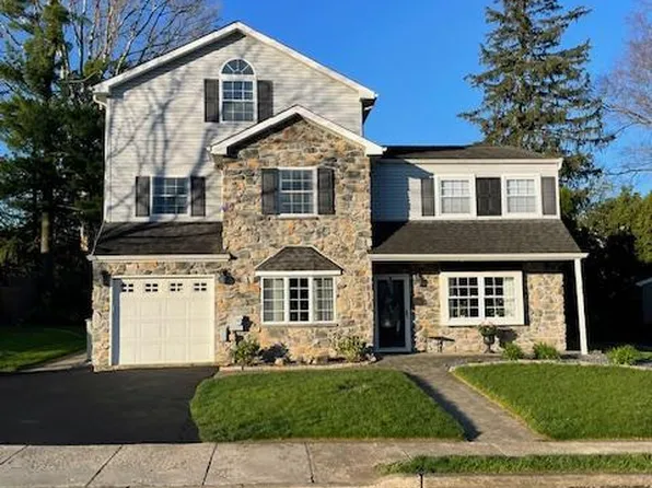 114 Woodbine Way, Plymouth Meeting, PA 19462