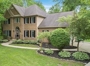 2398 Deer Run, Ravenna, OH 44266