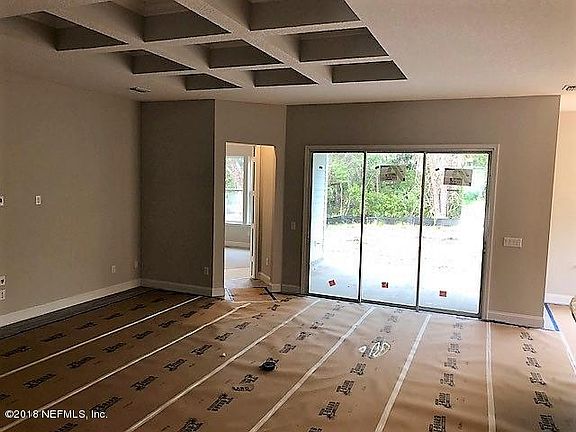 3rd image of 232 Pintoresco Dr
